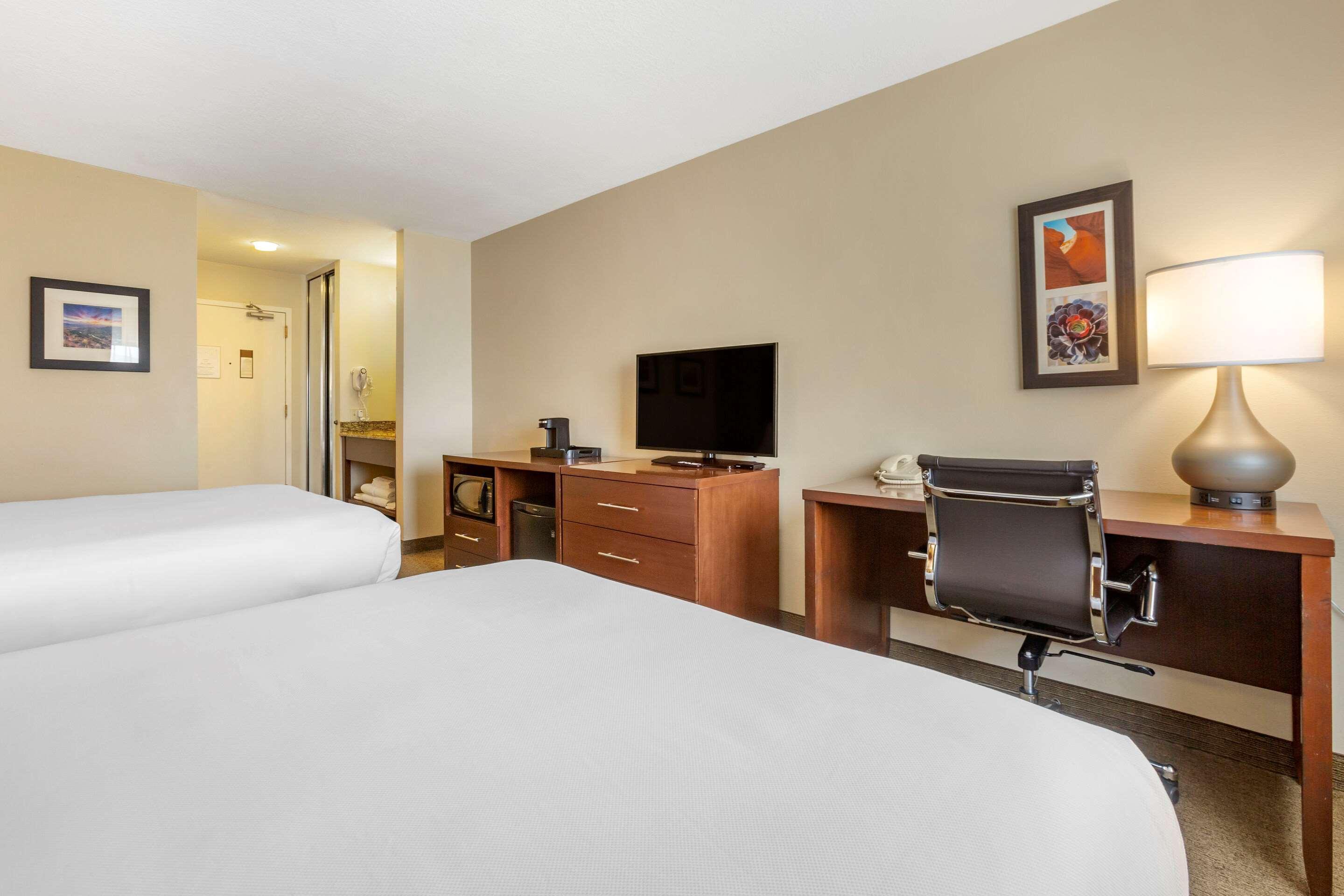 Wingate By Wyndham Los Alamos Exterior photo
