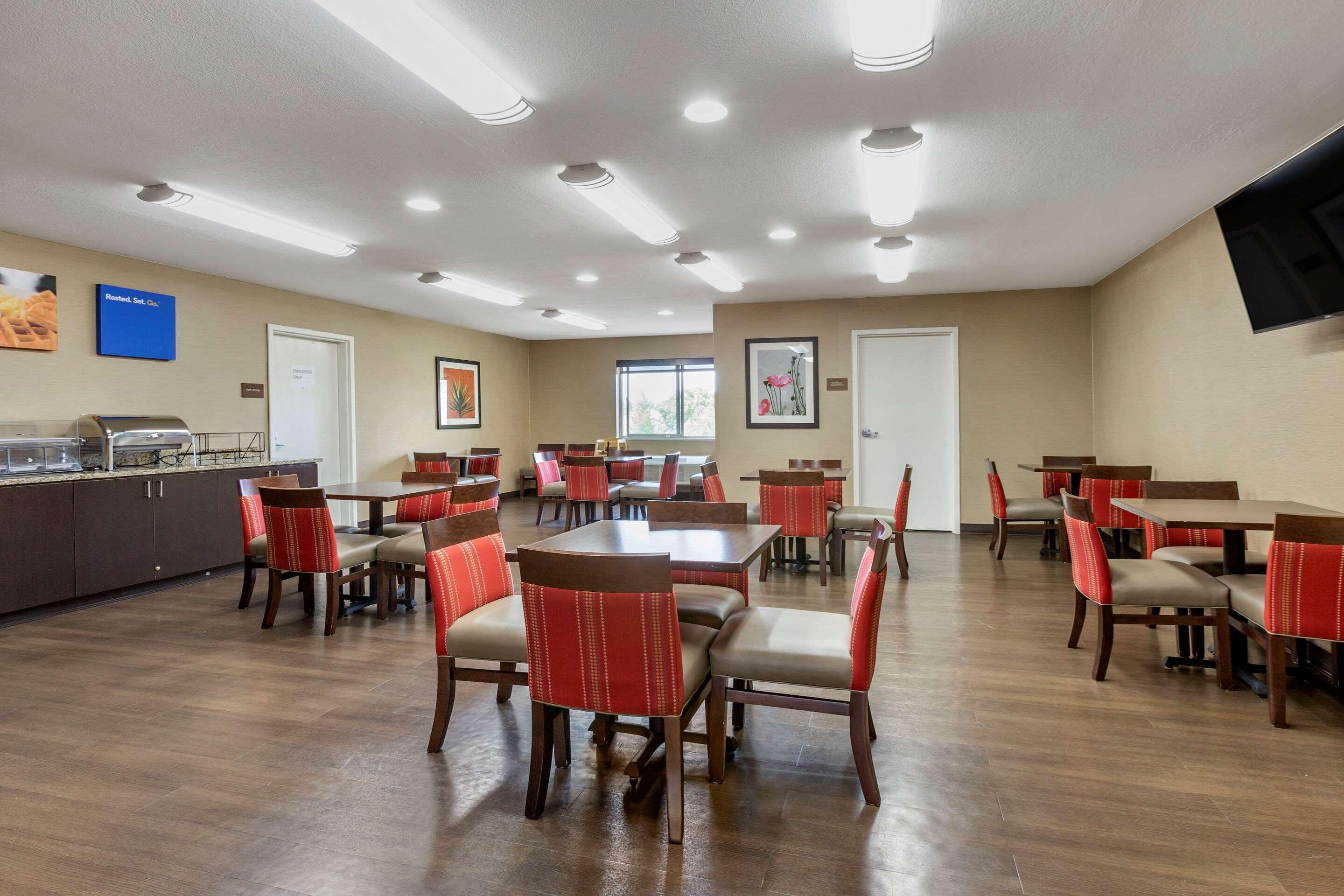 Wingate By Wyndham Los Alamos Exterior photo